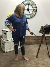 Load image into Gallery viewer, Judy Blue &quot;Destroyed Knee&quot; Skinny Jean