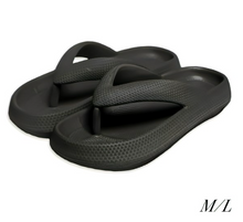 Load image into Gallery viewer, Comfy Luxe Unisex Cloud Thong Slide Sandals - Black