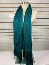 Load image into Gallery viewer, Green Pashmina Scarf