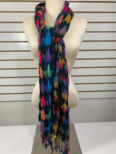 Load image into Gallery viewer, A Puffy Multicolor Scarf