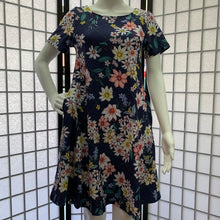 Load image into Gallery viewer, Navy Daisy Floral Print Dress With Pockets